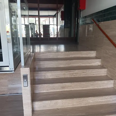 Iberia Playa Apartamento Estepona